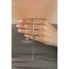 925 Ayar Gümüş Üçlü Sonsuzluk Motifli Taşlı Kutu Zincirli Bileklik