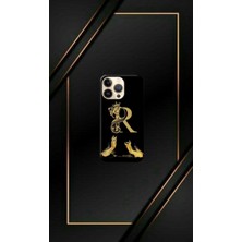 Siyah Desenli Gold T Harfi Ip 15 Pro