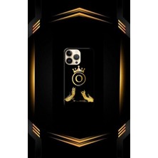 Siyah Desenli Gold F Harfi 15 Pro Max