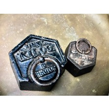 Fransız Brevete Terazi Taban Genişliği 36,5 cm Yükseklik 24,5 cm Ağırlıkları ile Beraber