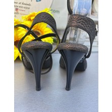 Kabartmalı Deri Kahve Burnu Kapalı , Kelebek Model 8,5 cm Topuk Boyu Tango, Salon ve Dans Ayakkabı