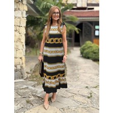 Rose's Boutiqe All About Women Kadın Omuzlardan Büzgülü Kayık Yaka Fırfırlı Janjan Krep Elbise