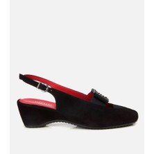 Hotiç Kadın Süet Deri Siyah Tokalı Esnek Dolgu Topuklu Sandalet