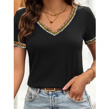 Rose's Boutiqe All About Women Kadın Kısa Kollu V Şerit Etnik Desen Yakalı Viskon Bluz