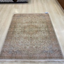 Elista  Els  105  Cream  Soft  Renklerde  Kaymaz  Tabanlı  Vıntage Kilim