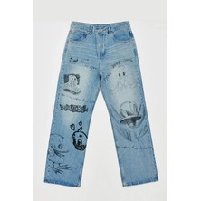 Beaker Bootcut Jeans: 100% Pamuk, Rahat Kesim ve Orijinal Sanat Tasarımlarıyla