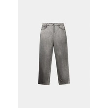 Amba Wax Relaxed Jeans: Kadınlar Için Şık ve Rahat Denim Pantolon