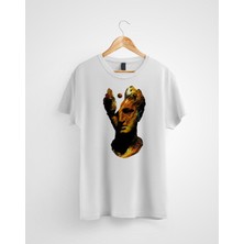 Karikatür Store Marslı Çatlak Heykel Kafalı Baskılı T-Shirt