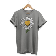 Karikatür Store Papatya Kalp Çiçek Baskılı Oversize Tişört