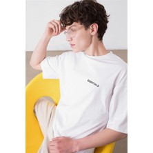 Büyük Beden Essentials Küçük Baskılı Pamuk Oversize Bisiklet Yaka T-Shirt
