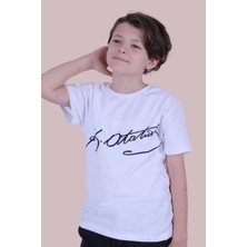 Kids Atatürk Imzası Baskılı Çocuk T-Shirt