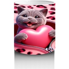 Pembe Leopar Desenli Fon Üzerinde Kalpli Kedi – Baskılı Kahve Kupası