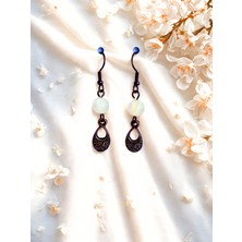 Kasit Doğal Taşlı Eskitme Koyu Bakır Renk Sallantılı Kadın Küpe – 8mm Taşlı Otantik Zamak Aparatlı