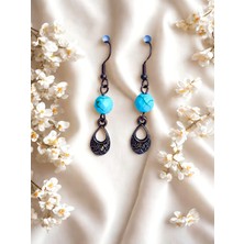 Turkuaz Doğal Taşlı Eskitme Koyu Bakır Renk Sallantılı Kadın Küpe – 8mm Taş, Otantik Zamak Aparatlı