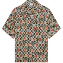 La Chemise Ornements: Erkekler Için Şık, Rahat ve Desenli Kısa Kol Gömlek