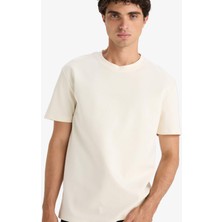 DeFacto Regular Fit Bisiklet Yaka Kısa Kollu Tişört F8589AX25HS