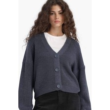 DeFacto Regular Fit V Yaka Düğmeli Triko Hırka U2052AZ25WN