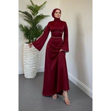 Vlasi Kolu ve Beli Baget Taşlı Saten Abiye Bordo