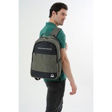 United Colors Of Benetton. Sırt Çantası