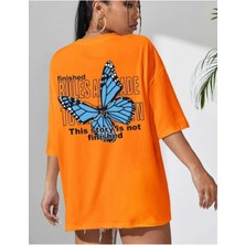 Malkoçbey Mavi Sırt Kelebek  Baskılı Oversize Unisex Basic T-Shirt