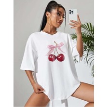 Trend Sizde Kiraz Kurdele Özel Tasarım Ön Baskılı Tasarım Tshirt