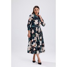 Yeşil Zemin Beyaz Çiçekli Önü Düğmeli Uzun Elbise | ELB36266 Beyaz Çiçekli