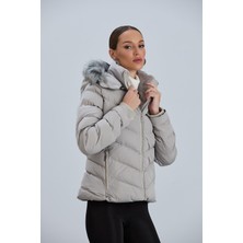 Kadın Mont Beste Çıkabilir Kapüşonlu Kürk Astarlı Şişme Kadın Mont