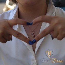 Beyaz Taşlı Nazar Boncuklu Sevimli Tavuskuşu Gümüş Kolye