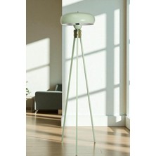 Fisco Yeşil Lambader Smith Başlıklı