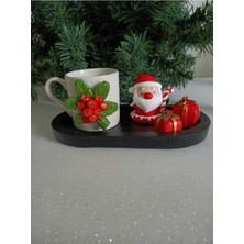 Yılbaşı Temalı Kırmızı Kahve Fincanı, Dekoratif ve Şık Sunum Modeli