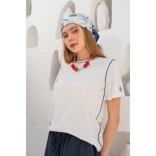 Biye Detaylı T-Shirt