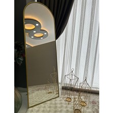 Gold Çerçeveli Ayaklı Boy Aynası