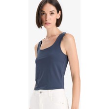 DeFacto Slim Fit Basic Düz Kare Yaka Atlet C2622AX25AU