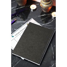 A5 Dünya Desen Siyah Kraft Kapaklı Defter - Haftalık Planlayıcı - 52 Yaprak 15X21 cm