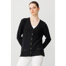 Kadın V Yaka Sahte Cepli Düğmeli Hırka Siyah