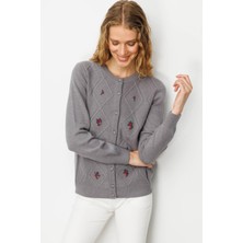 Kadın Sıfır Yaka Önü Baklavalı Nakış Işlemeli Hırka Füme