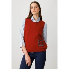 Kadın Sıfır Yaka Cebi ve Yakası Renkli Tığlamalı Yün Süveter K.kiremit