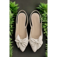 Vina Beyaz Fiyonklu (2 cm Topuklu) Bilekten Bantlı Sivri Burun Günlük Babet