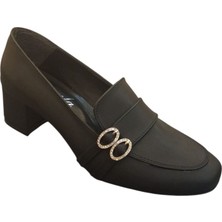 Solmaz Damla Kapalı Tokalı Topuklu Ayakkabı