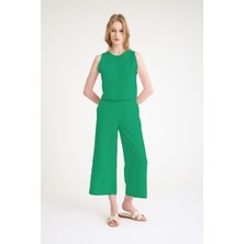 Yazlık Sırt Detaylı Kolsuz Üst Yüksek Bel Kapri Pantolon Yeşil Ikili Keten Takım