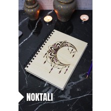 Ay Mandala Temalı Ahşap Kapaklı Defter - Noktalı Defter - Ajanda - Okul Defteri (A5 - 120 Sayfa)