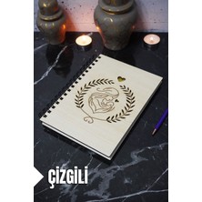 Anne Bebek Temalı Ahşap Kapaklı Defter - Çizgili Defter - Ajanda - Okul Defteri (A5 - 120 Sayfa)