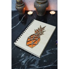 Ananas Desenli Ahşap Kapaklı Defter - Çizgisiz Defter - Günlük - Ajanda- A5 Anı Defteri