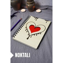 Kalp Desenli Ahşap Kapaklı Defter - Noktalı Defter - Ajanda - Okul Defteri (A5 - 120 Sayfa)