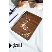 Panda Ahşap Kapaklı Spiralli Okul Defteri - Çizgili Defter - 60 Yaprak (120 Sayfa) - A5 15X21 cm