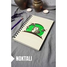 Kedi Desenli Ahşap Kapaklı Defter - Noktalı Defter - Ajanda - Okul Defteri (A5 - 120 Sayfa)