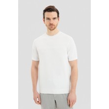 Sabri Özel Erkek Ekru Bisiklet Yaka Düz Desenli Slim Fit Tişört