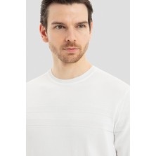 Sabri Özel Erkek Ekru Bisiklet Yaka Düz Desenli Slim Fit Tişört