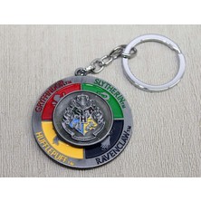 Hogwarts™ Dört Büyücü Evi Anahtarlık – Yuvarlak 5 cm Çap / Toplam Uzunluk 11 cm