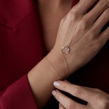 Altıgen Parçalı Taş Şahmeran